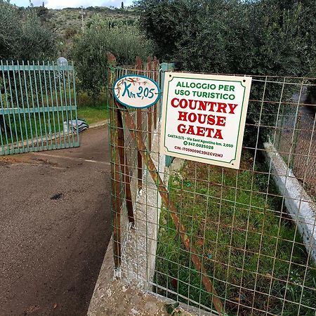 Country House Gaeta Bagian luar foto