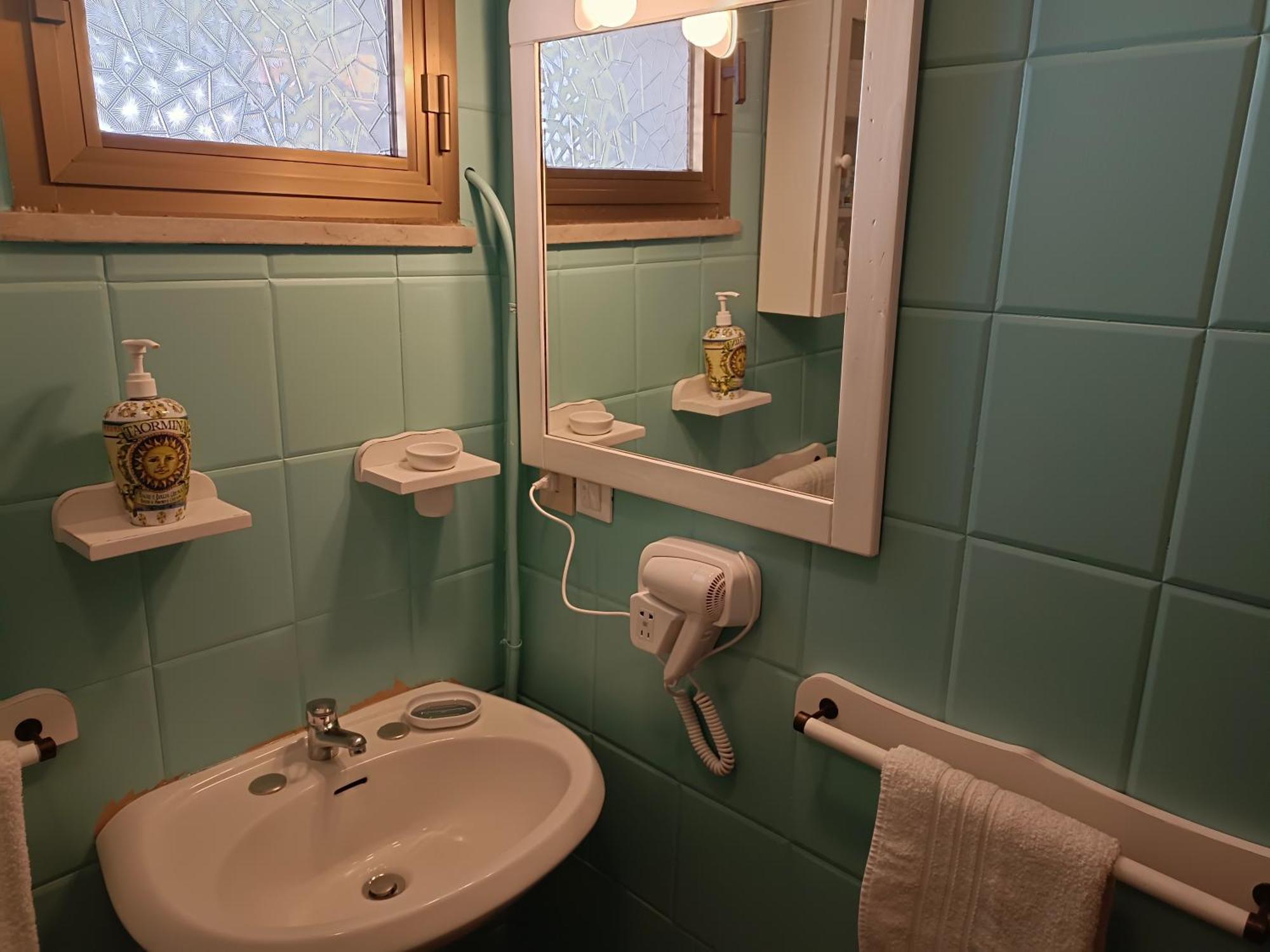 Country House Gaeta Bagian luar foto